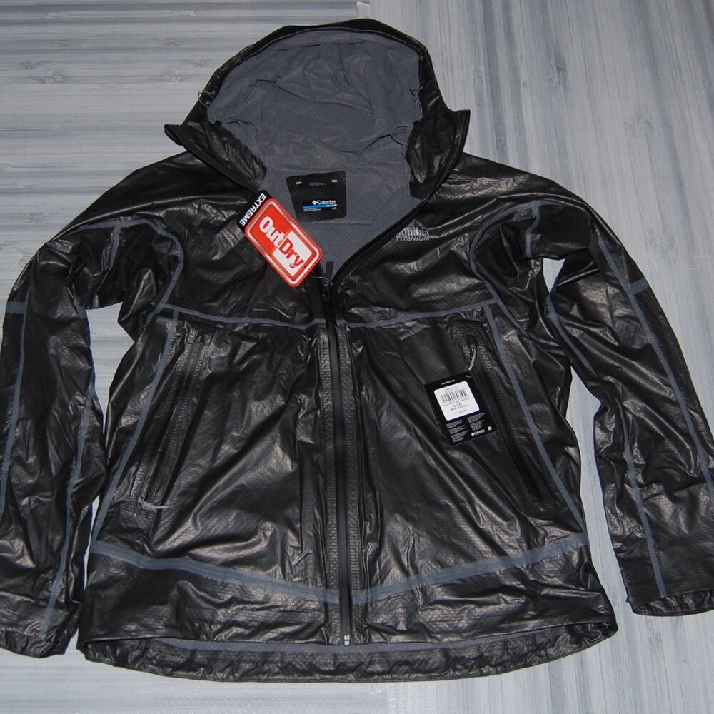 COLUMBIA OutDry Extreme Mesh Hooded Shell Rain Jacket Men's Size L NEW